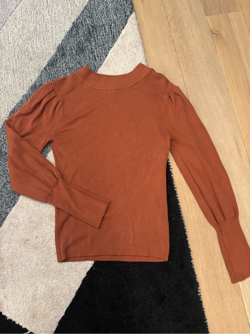 Worthington Ribbed Crewneck Sweater in Rust Orange